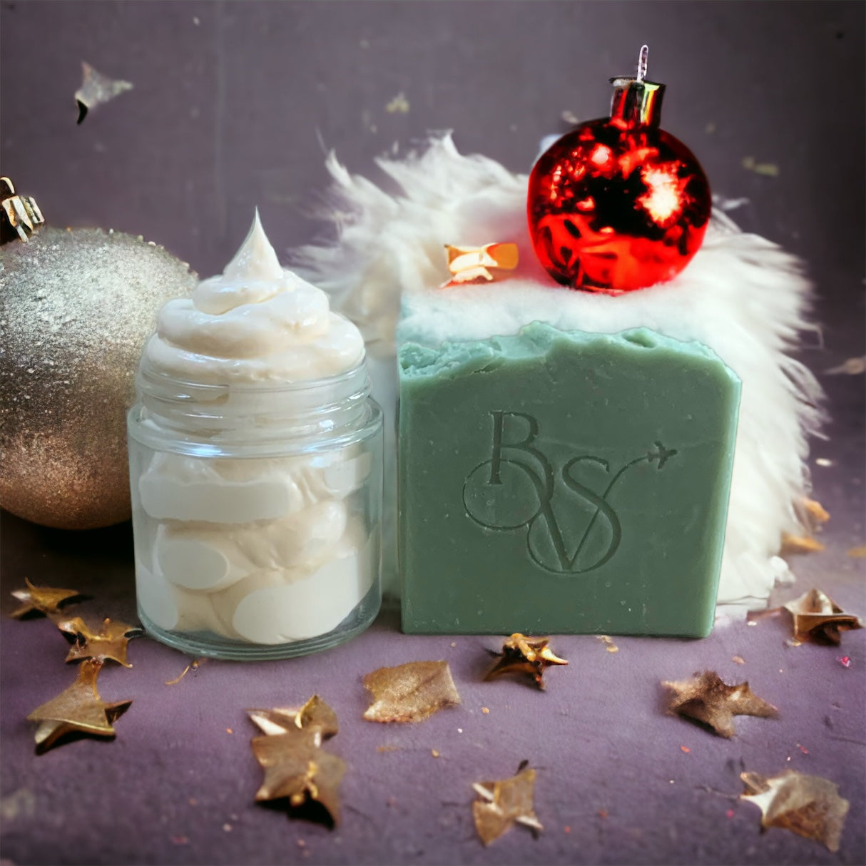 Manhattan Nights Holiday Gift Set