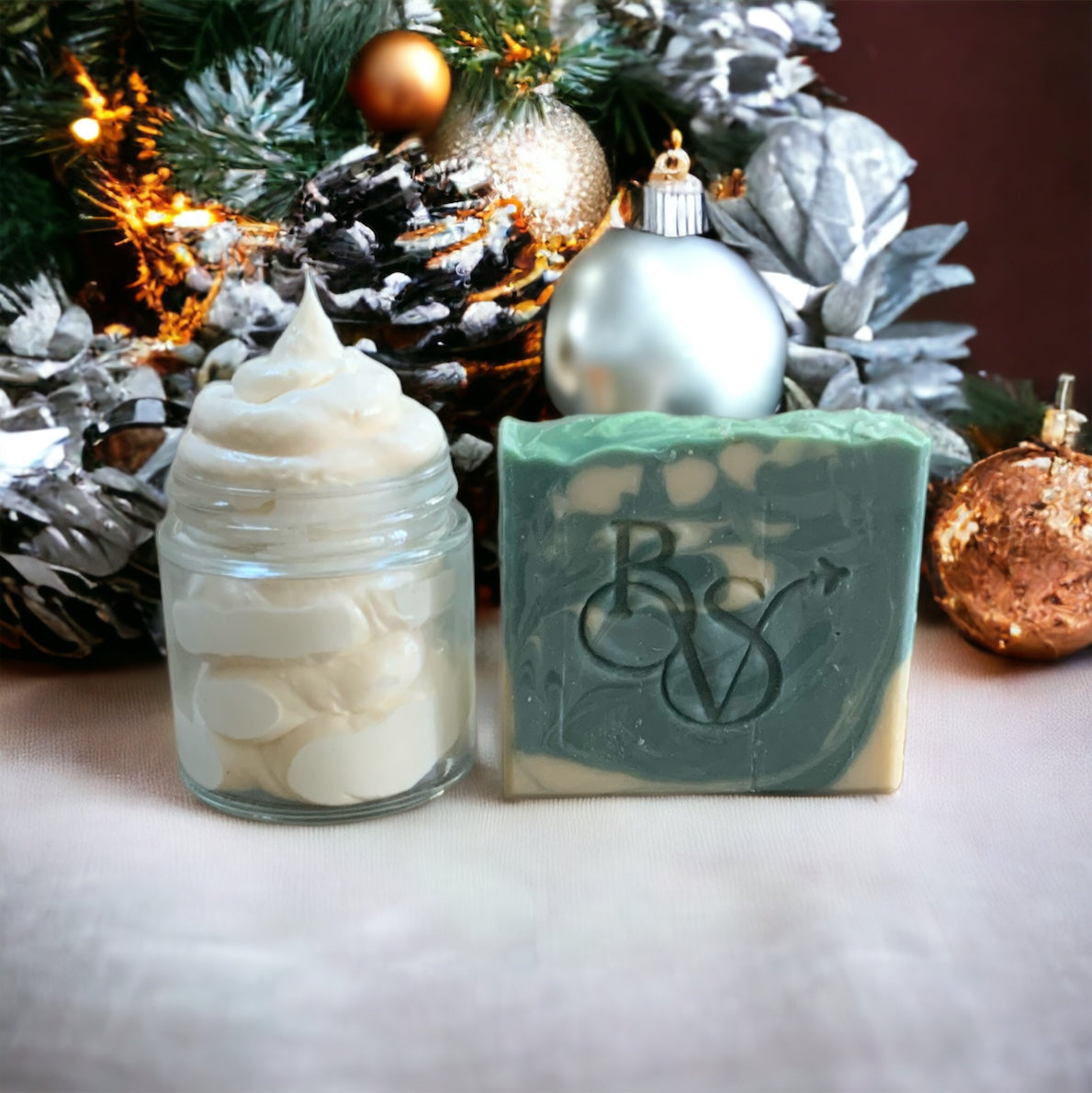 A Waltz in Vienna Holiday Gift Set